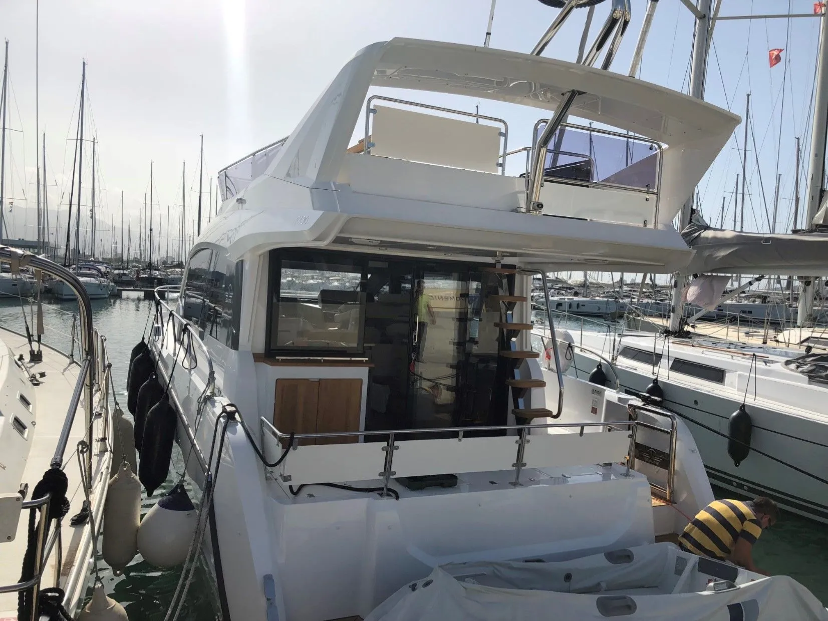 Charter a 13.55m Boat in Kastela