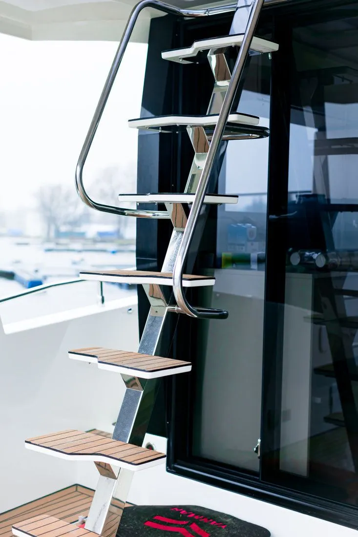 Iggy Charterboot - 5