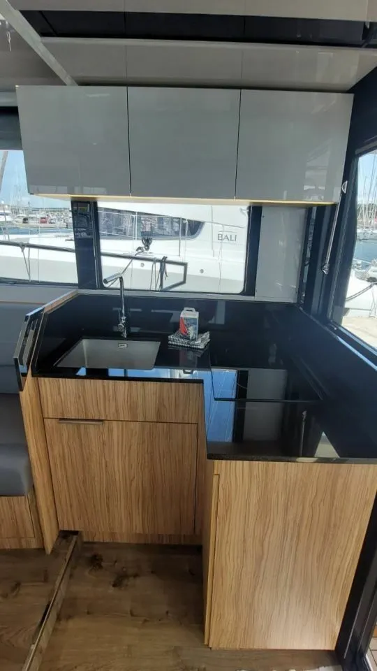 Чартер Taonga - 5