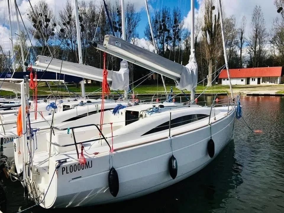 V6 Charter Boat - 1