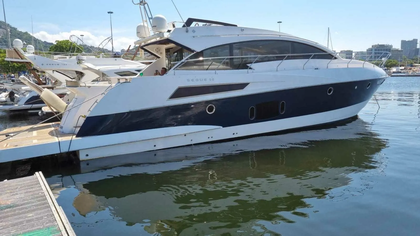 Rhein Sofia лодка на прокат - 2