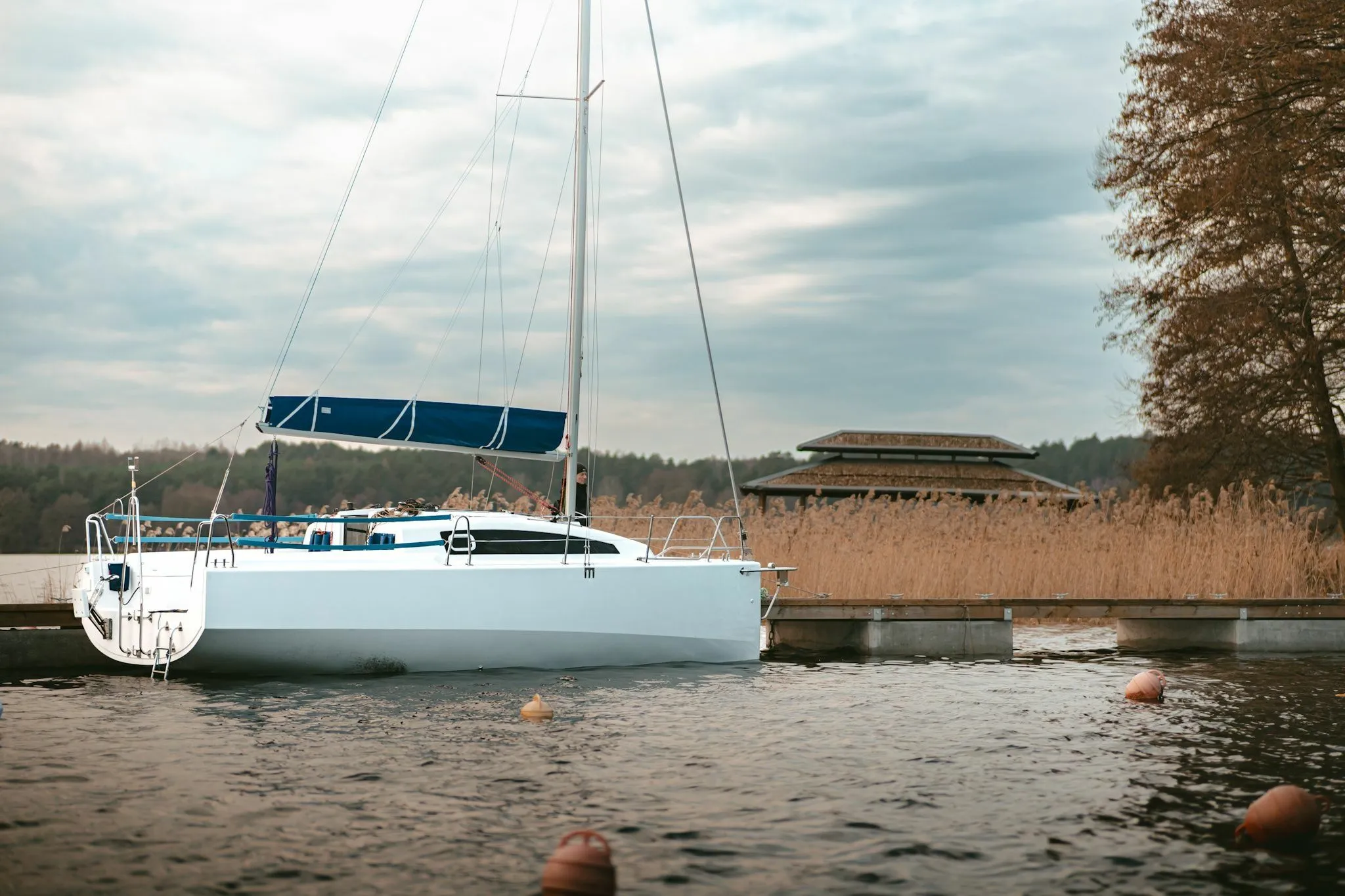 Charter a 7.5m SEN 749 in Węgorzewo