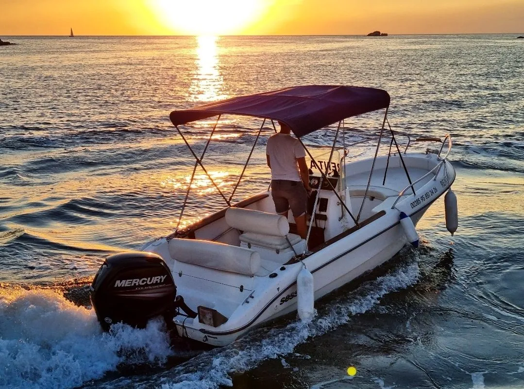 Charter a 5.5m Sessa 19 in Vrsar