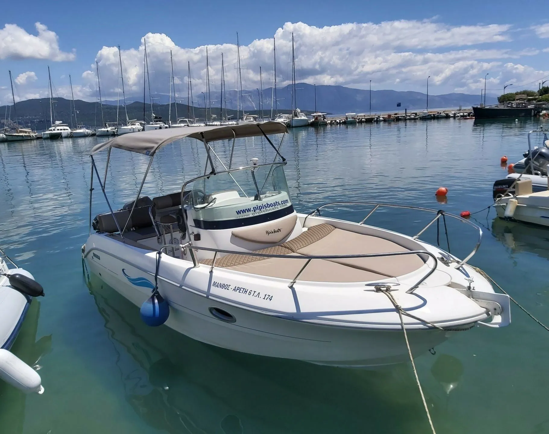 6.5m Nikiana Boat Hire