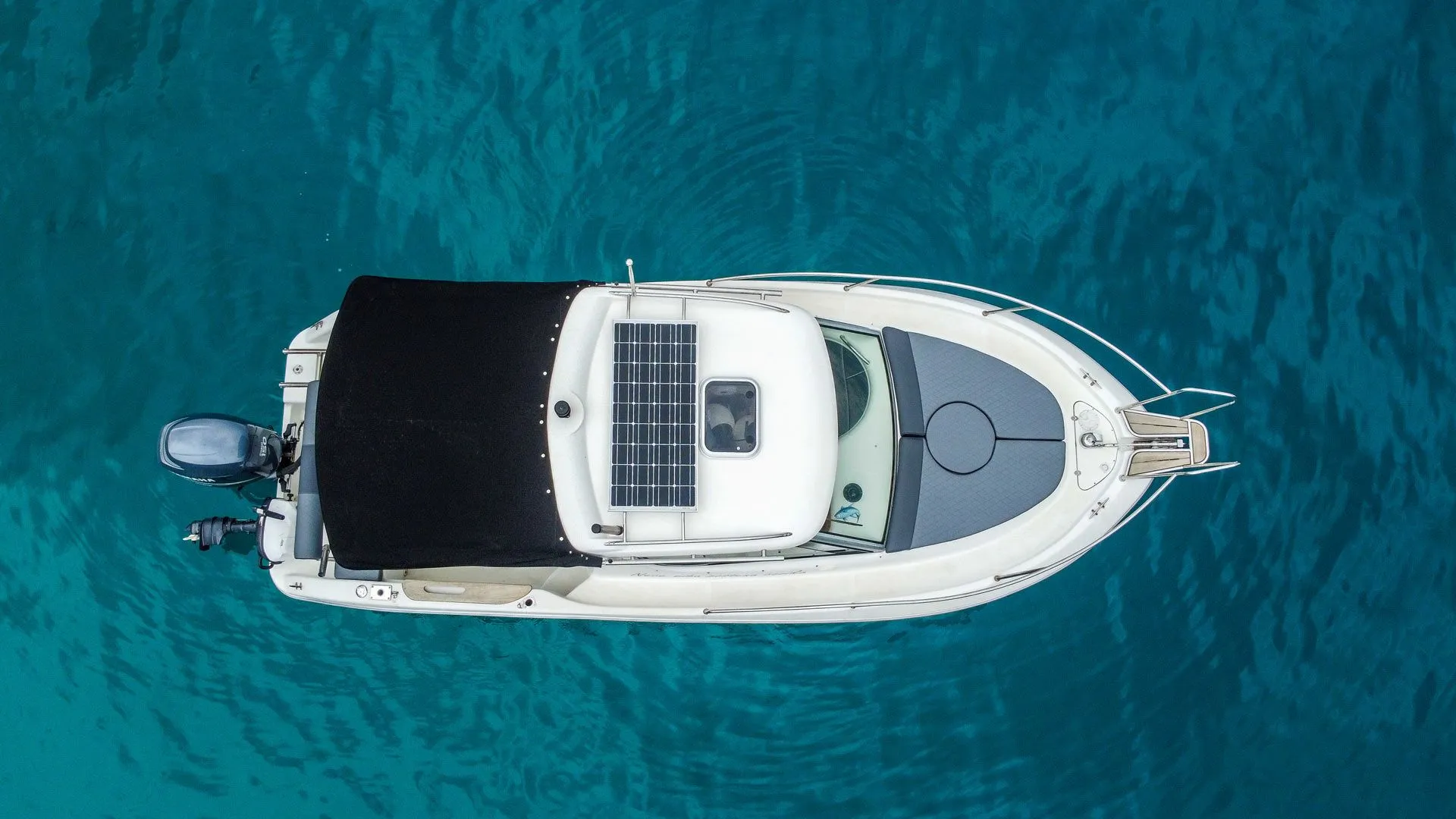 No Name Charter Boat
