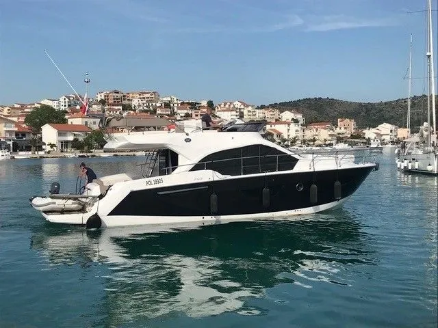 Neo-Tec Kiralık Teknesi