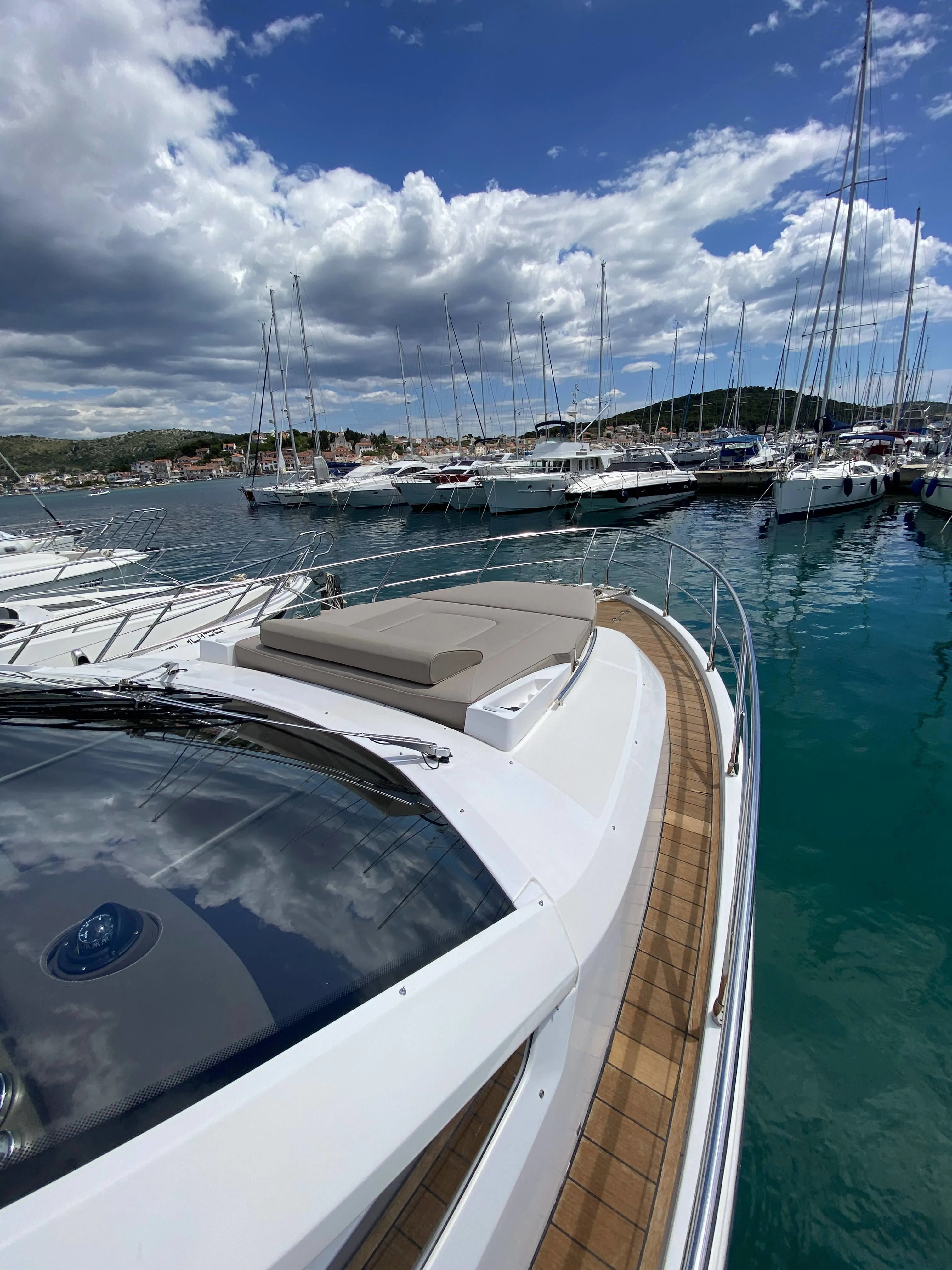 Sid One Charter Boat