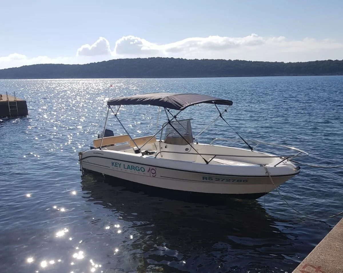 5.5m Rab Sessa Key Largo 19 Hire