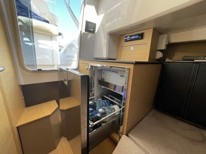 Чартер George 3 - 5