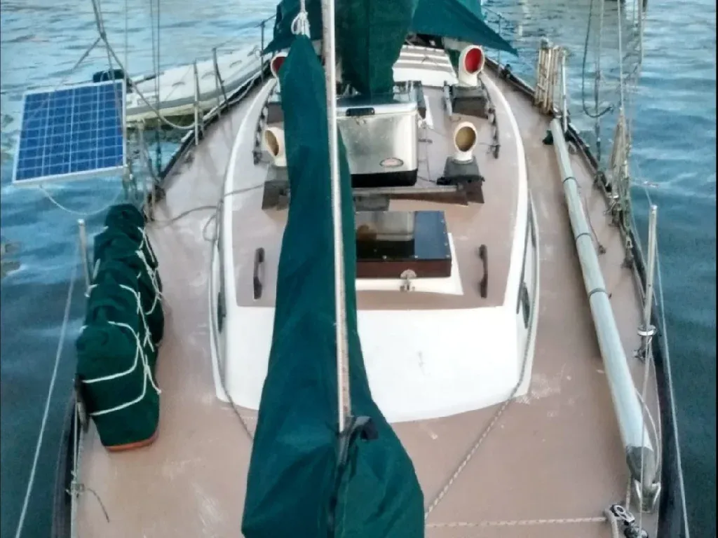 Conari Charter Boat