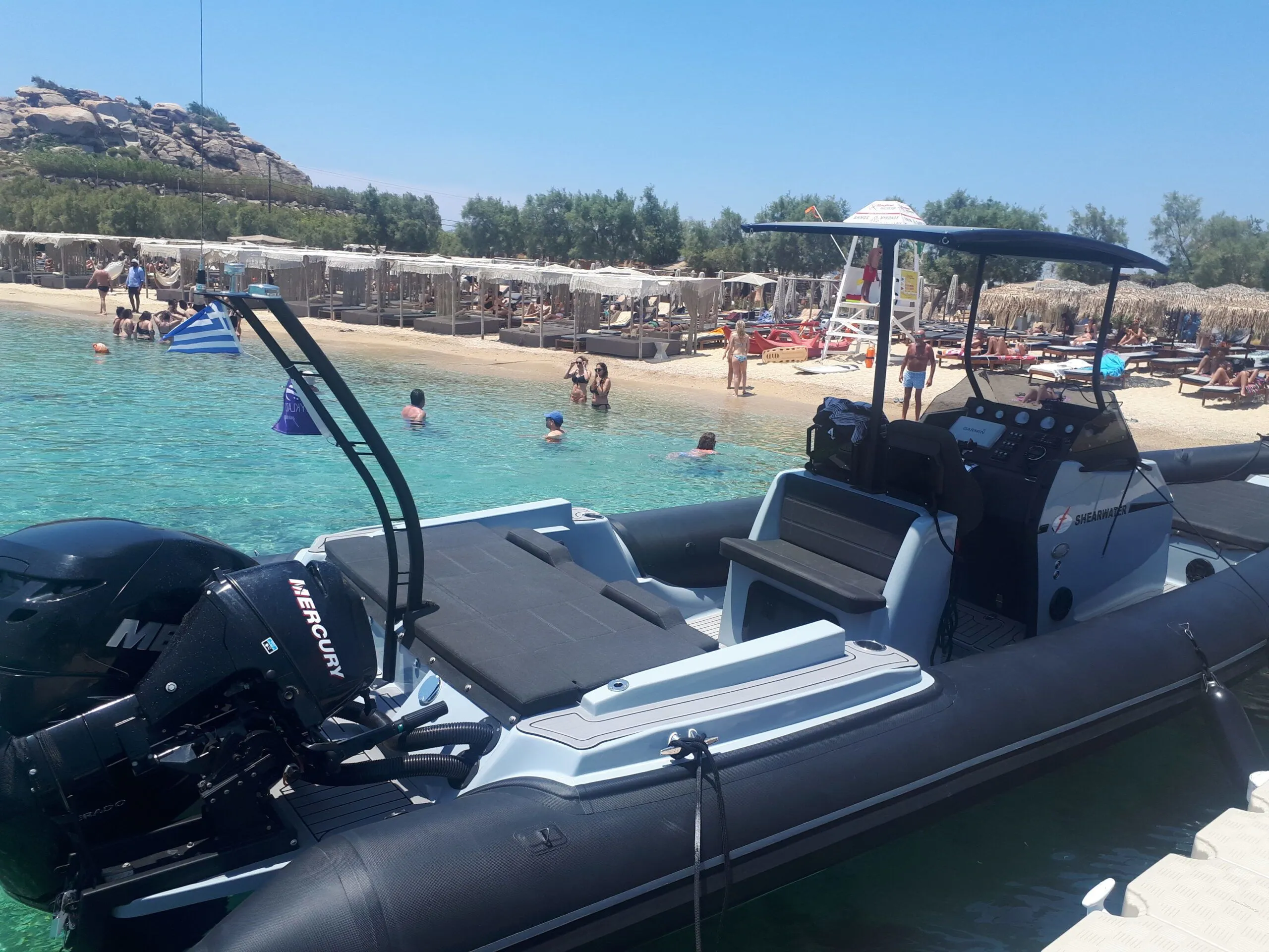 Charter a 9m Motor Boat Shearwater 890S in Mykonos City