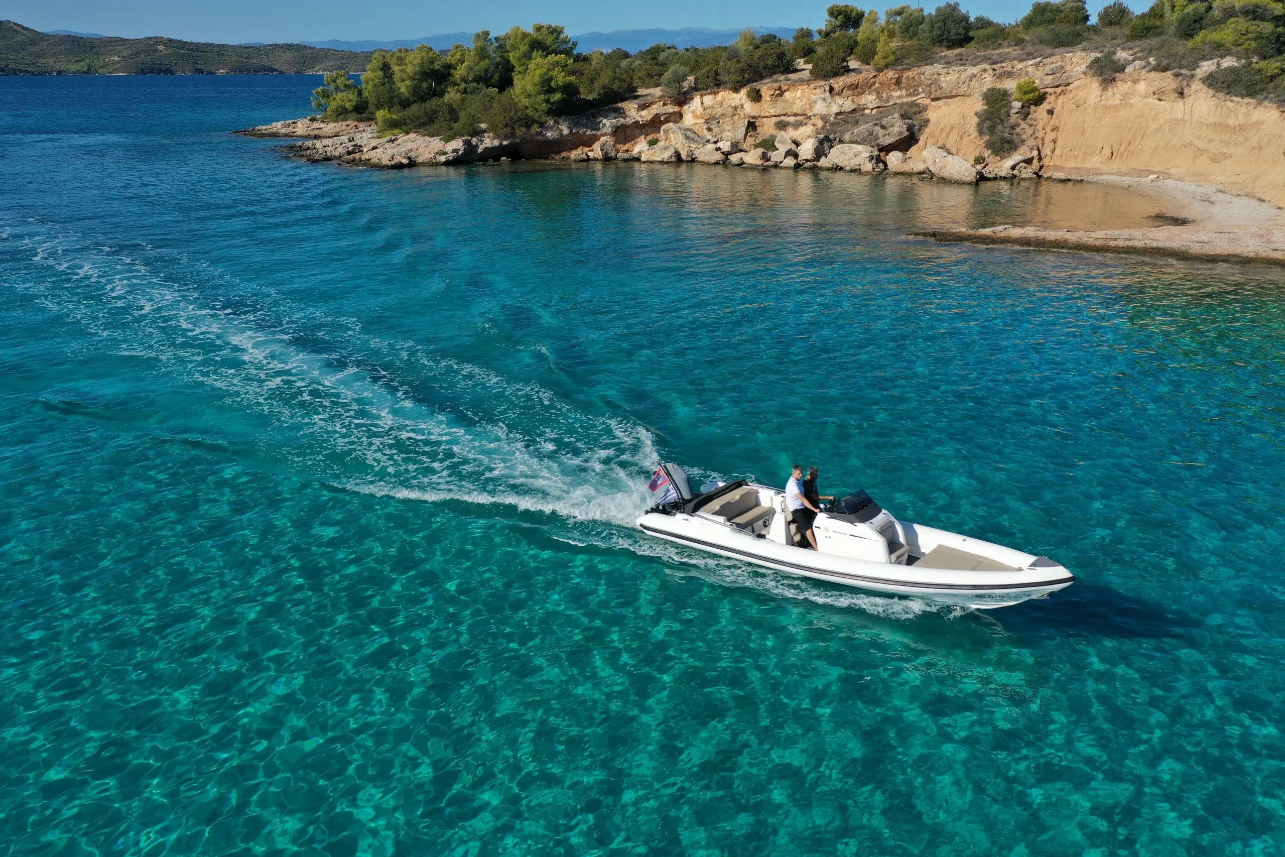 Charter a 9m Shearwater 890S Motor Boat in Porto Heli