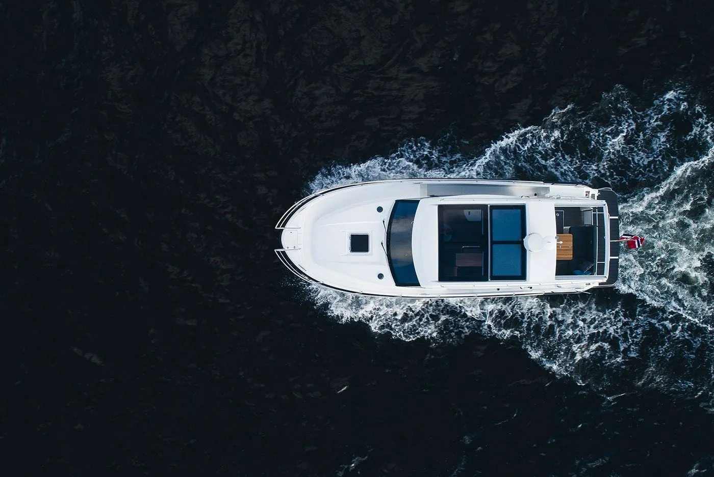 Charter a 10.6m Motor Yacht Skilso 35 Panorama in Opatija