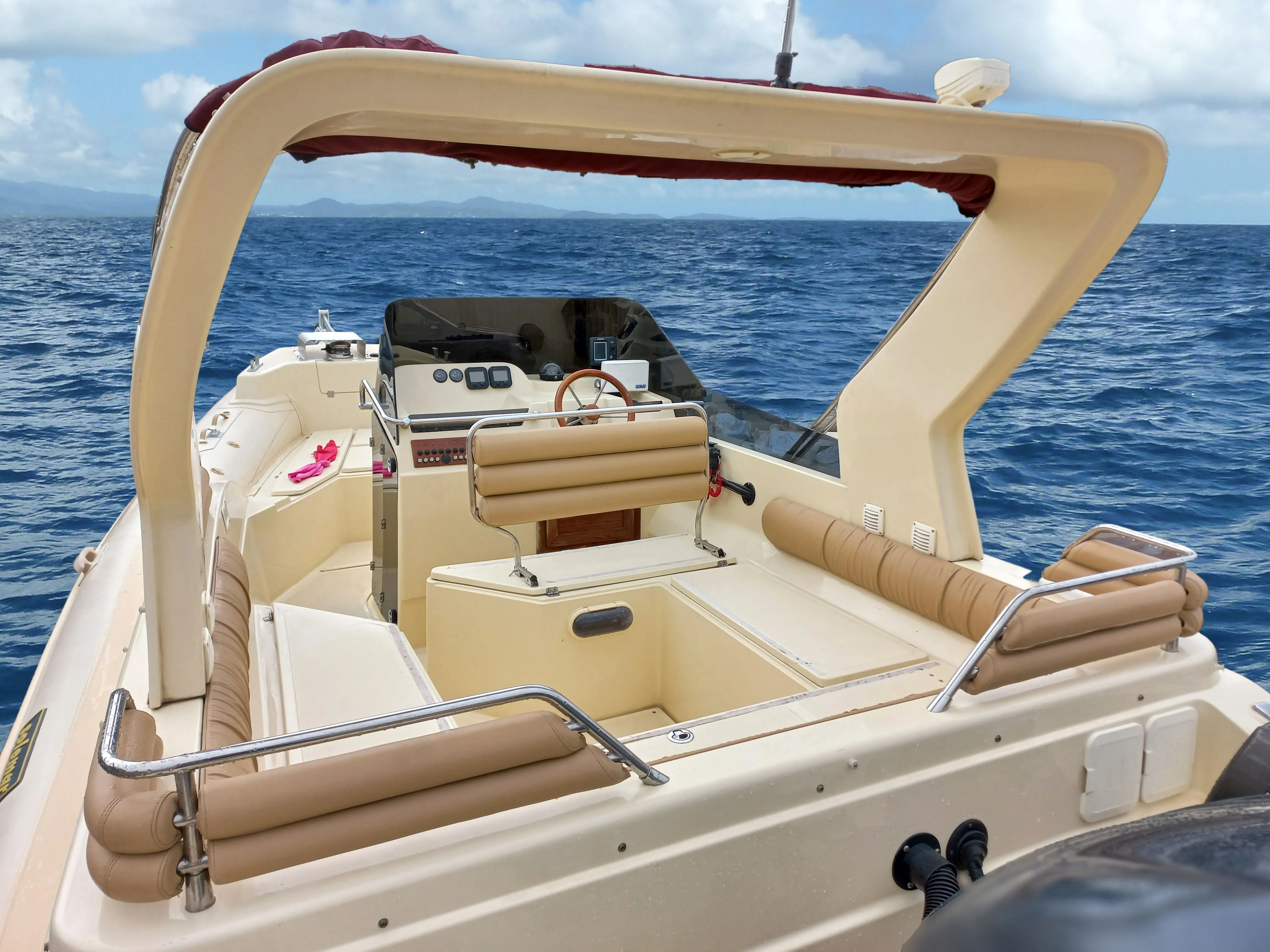 Occhi Verdi 5 Mietboot