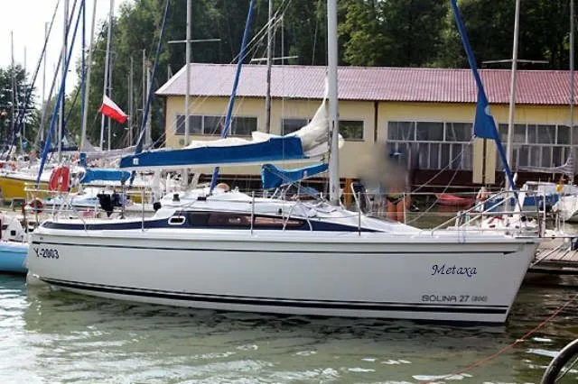 Explore Ruciane-Nida on a 8m Rental Boat