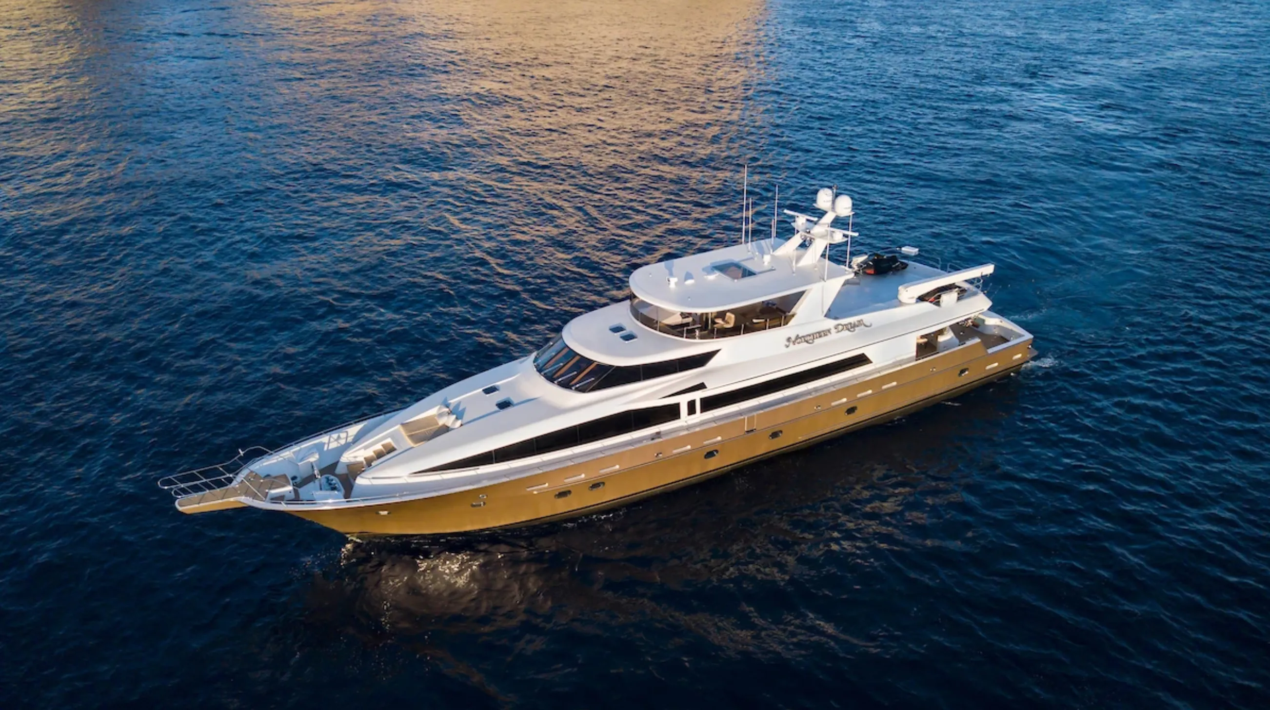 39.62m Cabo San Lucas Motor Yacht Sovereign Yachts 130 Hire
