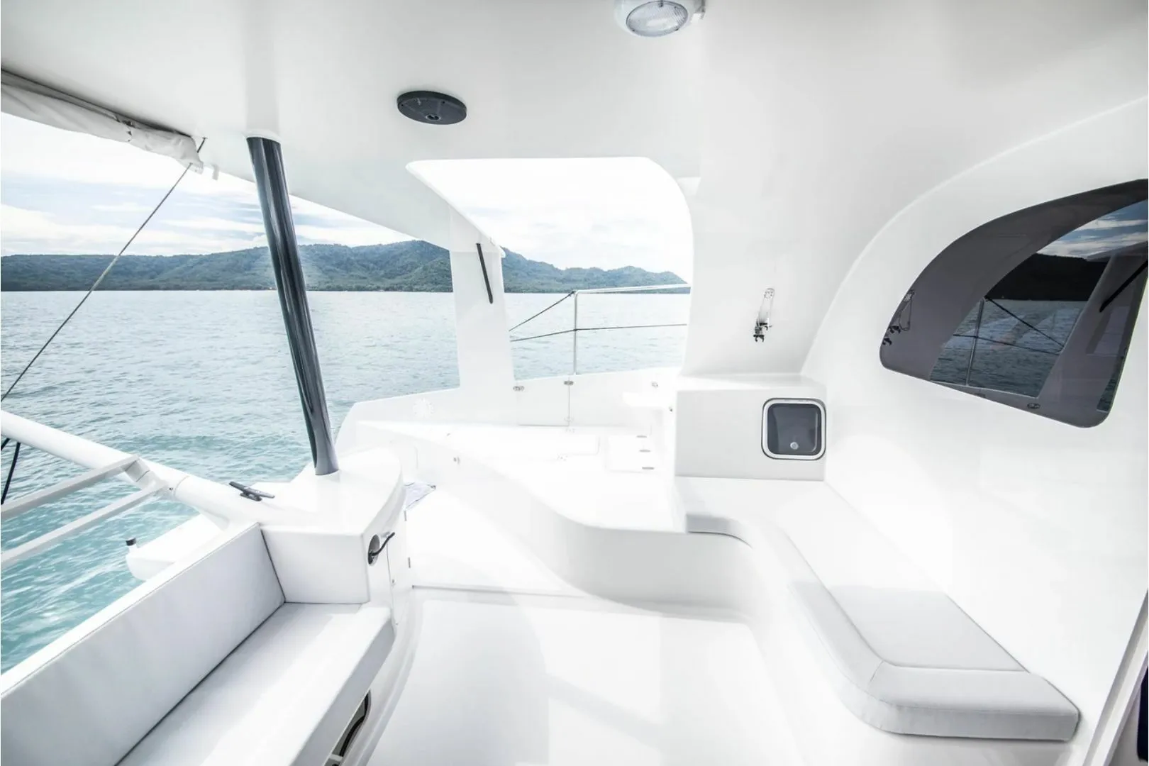 SeaExplorer Charter Boat