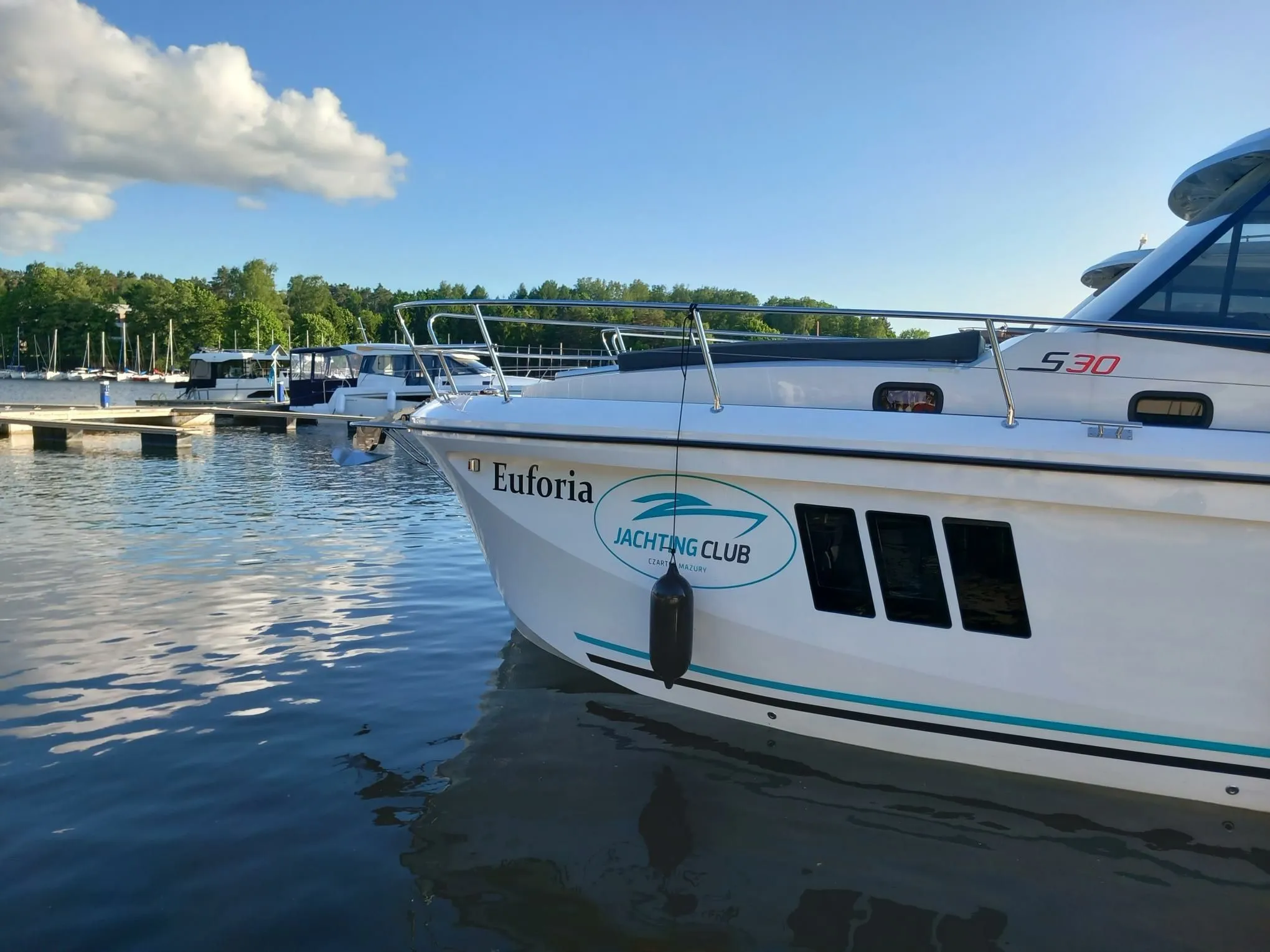 Rent a 9.1m 3 Cabin House Boat in Gizycko