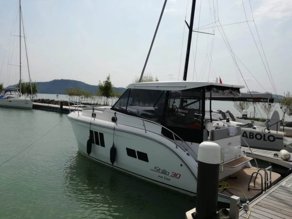 Explore Gizycko on a 9m Rental Stillo 30