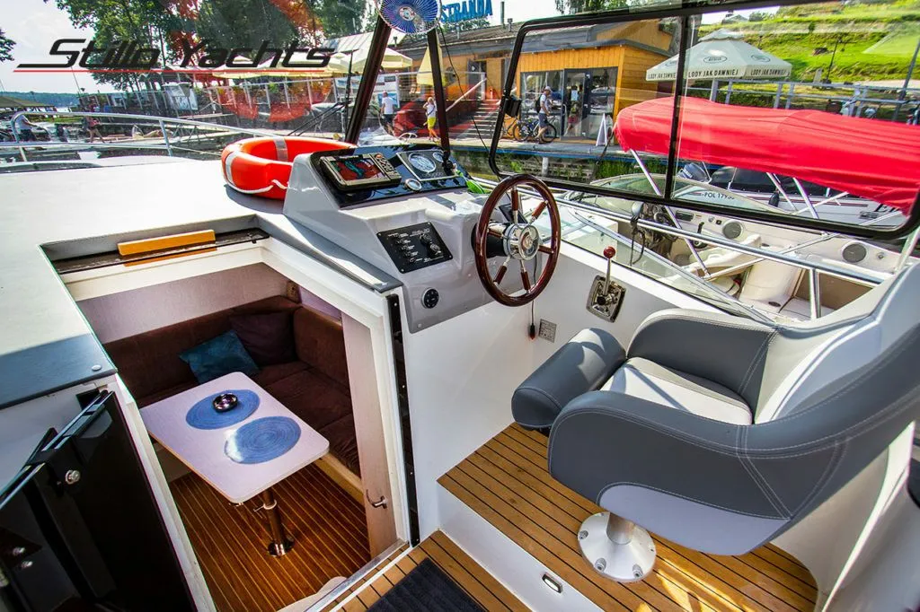 9.1m Gizycko Boat Hire