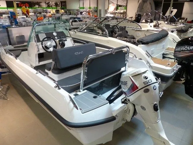 Marstrand 4.88m Kiralık Sting 485S