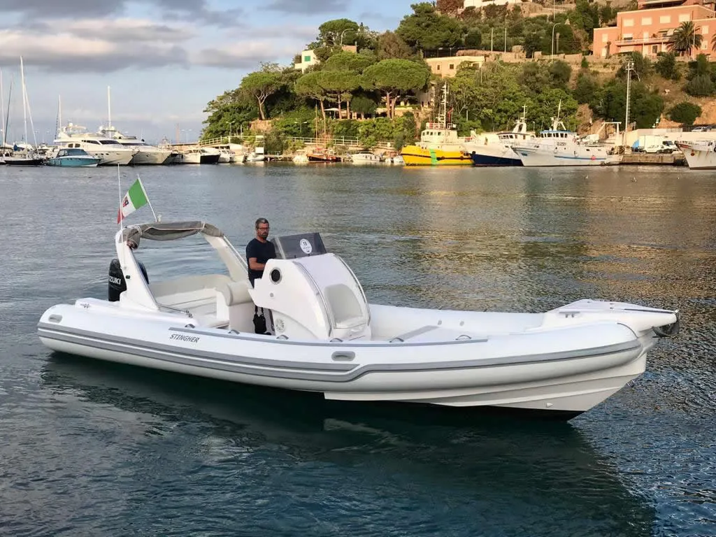 No Name Charter Boat