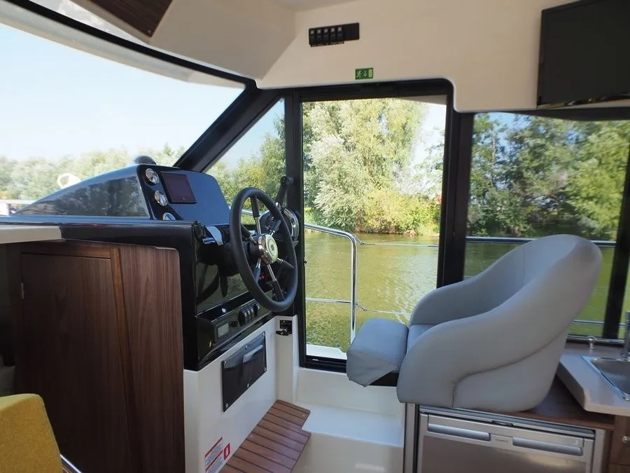 Camilo Charter Boat
