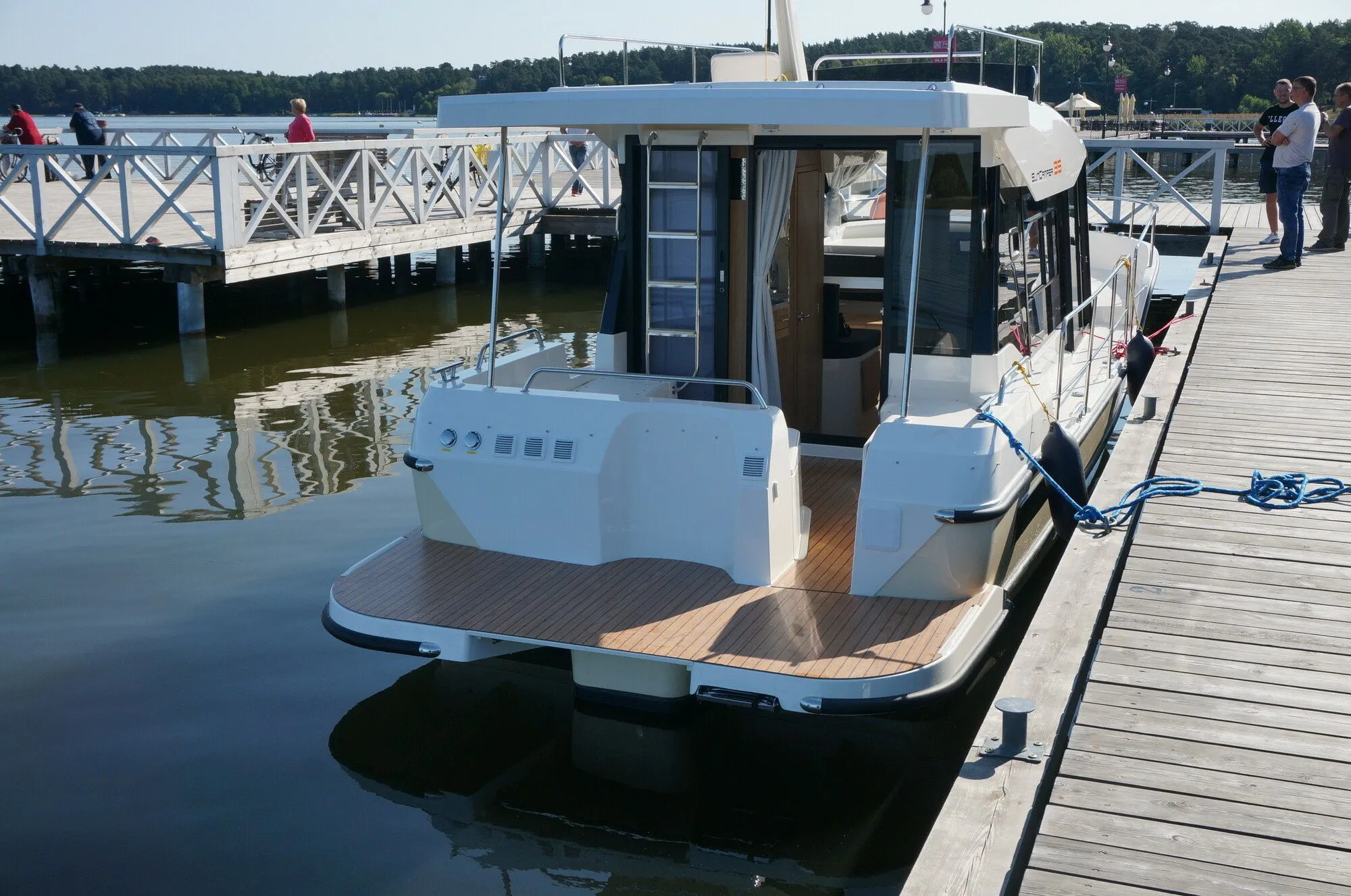 Camilo Charter Boat