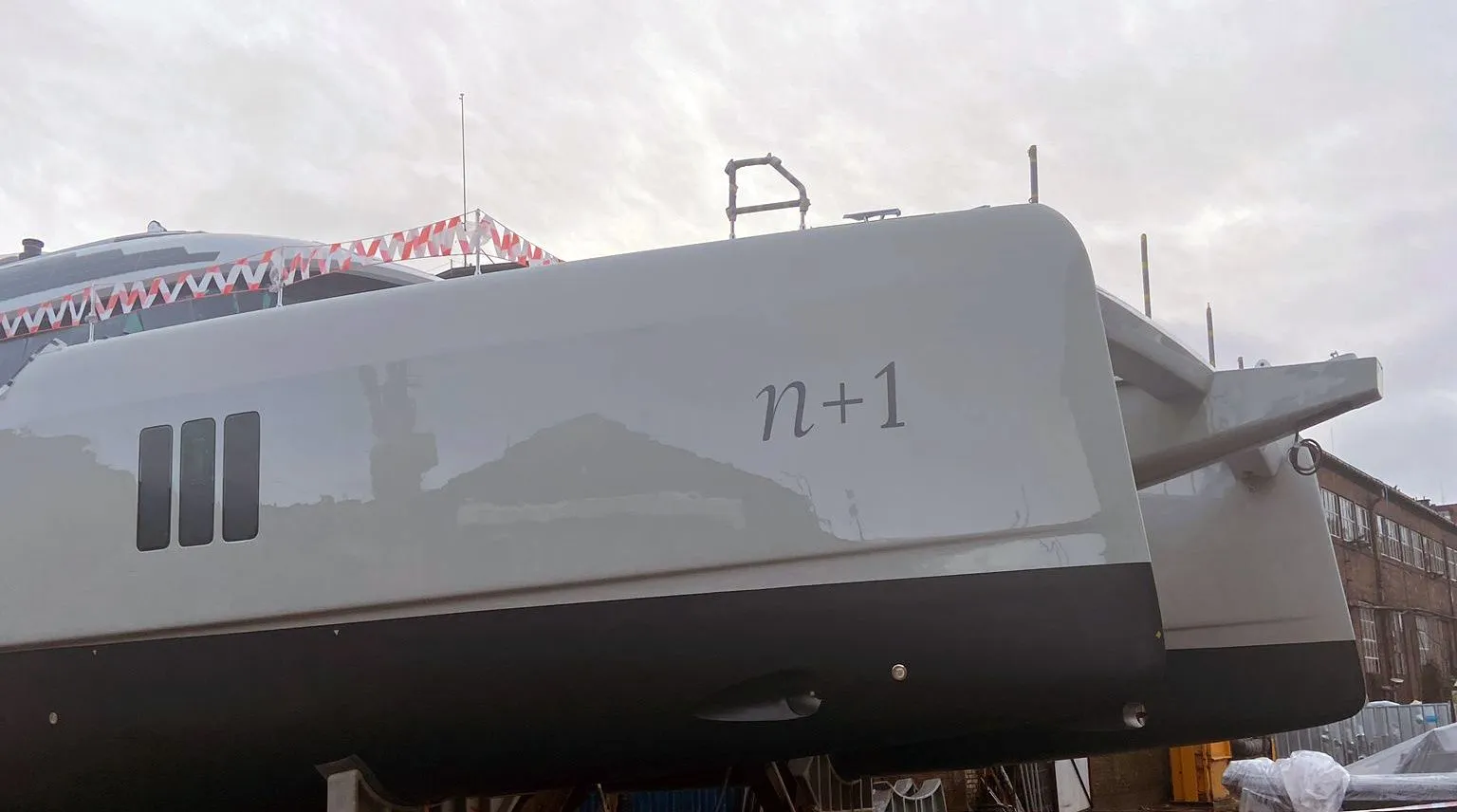 n + 1 Charterboot - 4