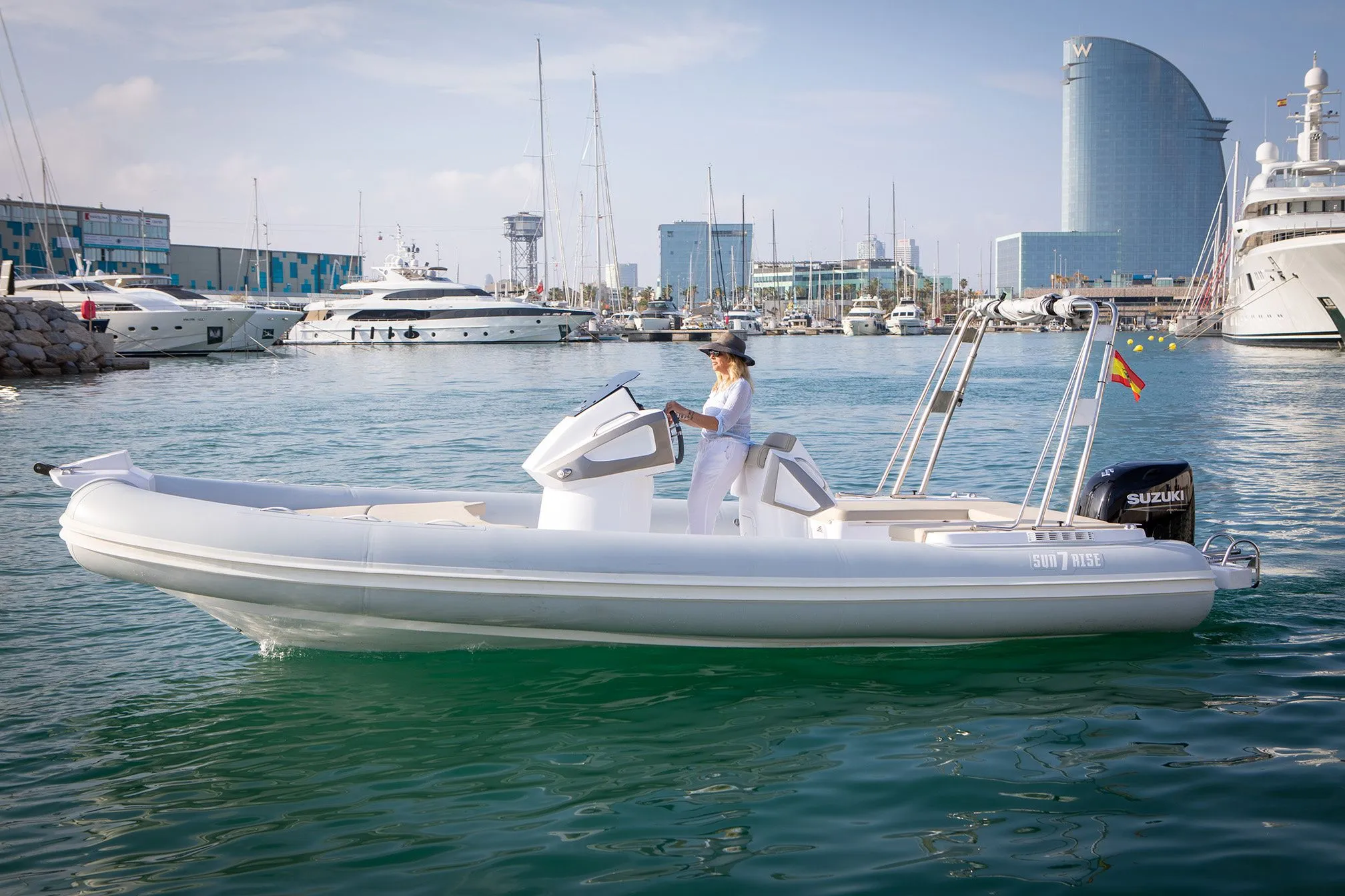 7.25m Barcelona Boat Hire