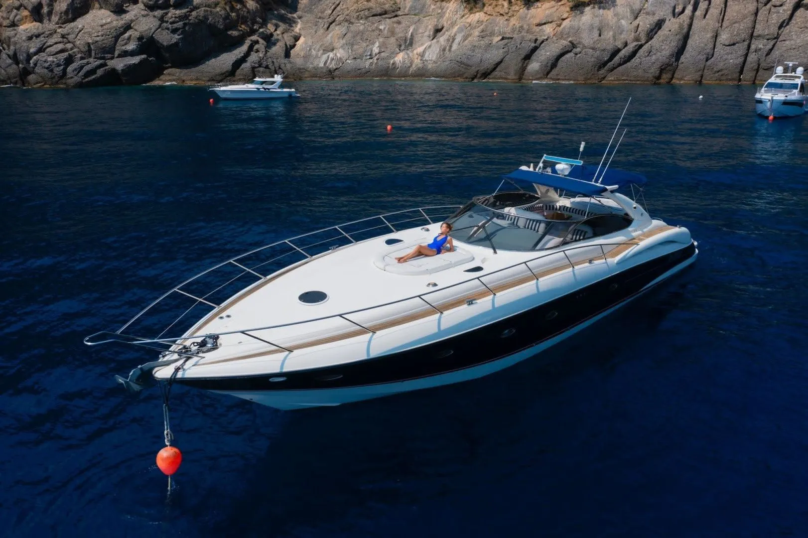 18.4m Portofino Sunseeker 60 Motor Yacht Hire