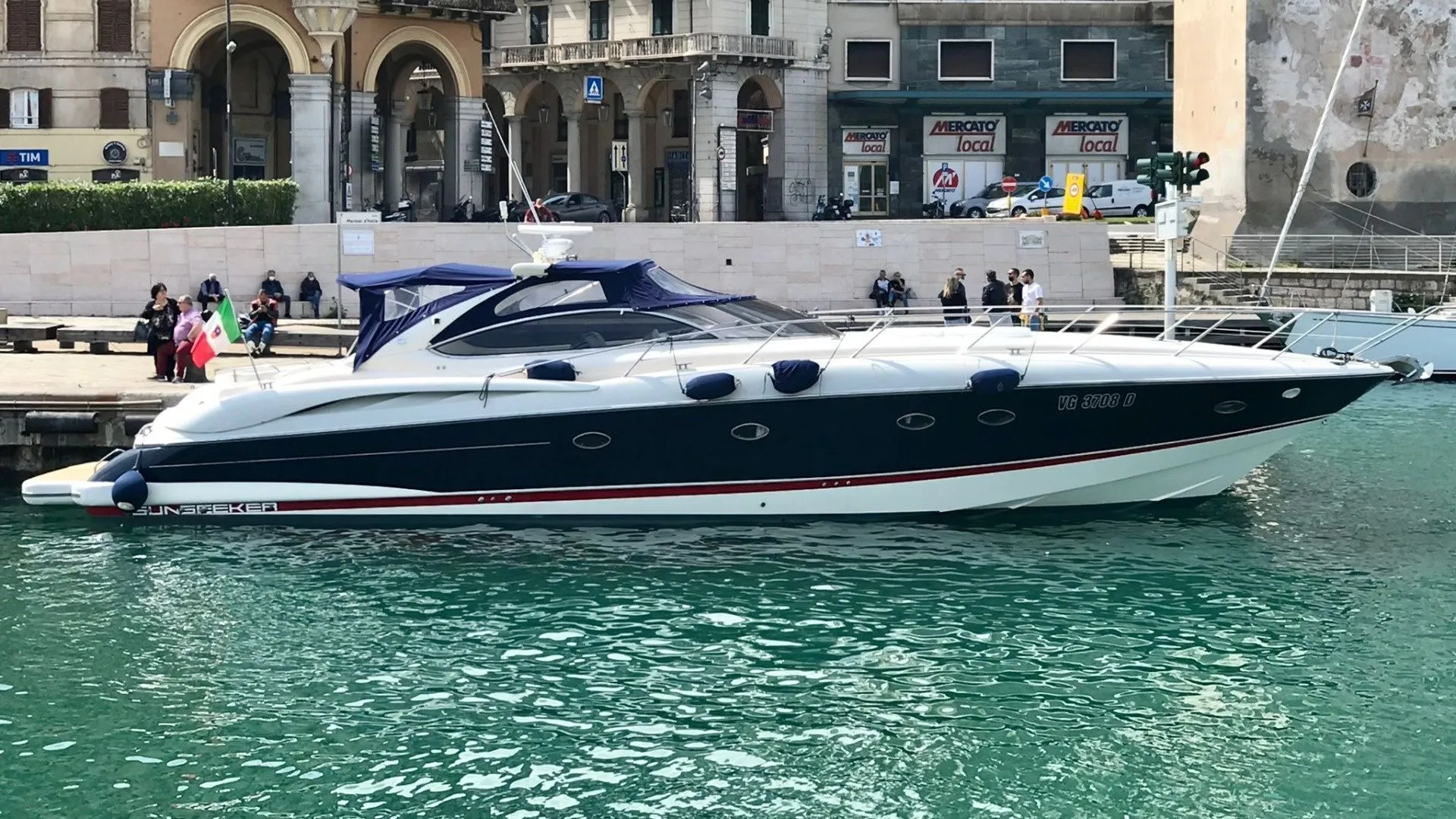 18.4m Portofino Sunseeker 60 Motor Yacht Hire