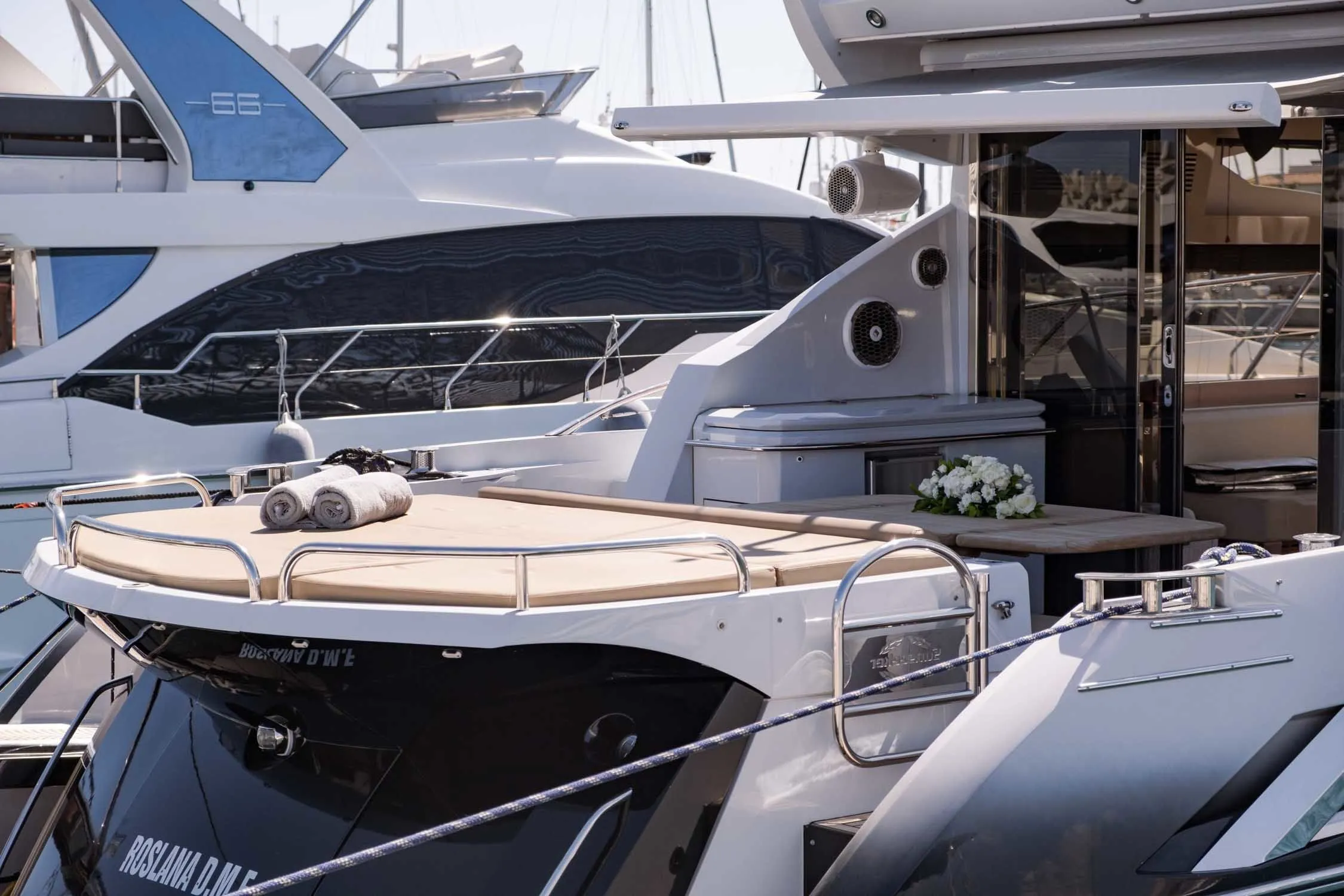 Roslana Charter Boat
