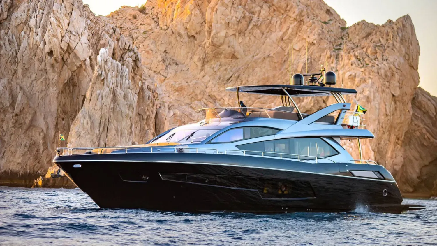 Savi 2 Charter Boat