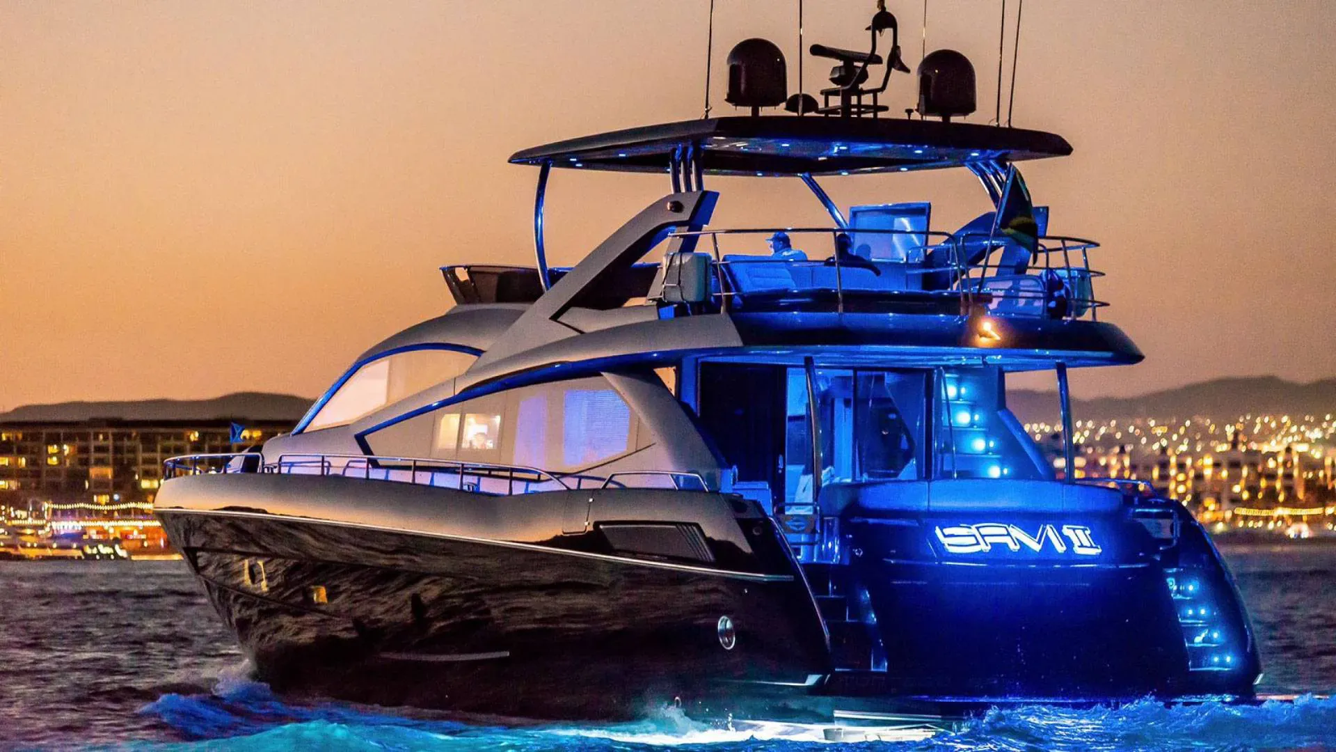 Savi 2 Charter Boat