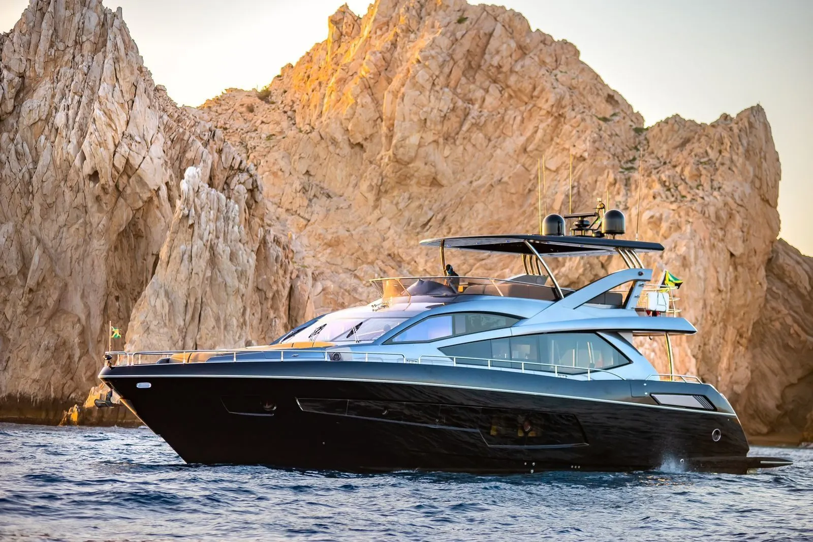 Savi 2 Charter Boat