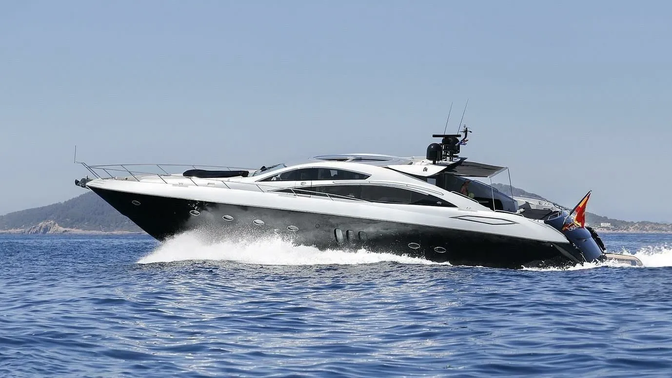 Charter a 24m Sunseeker 82 in Ibiza Town