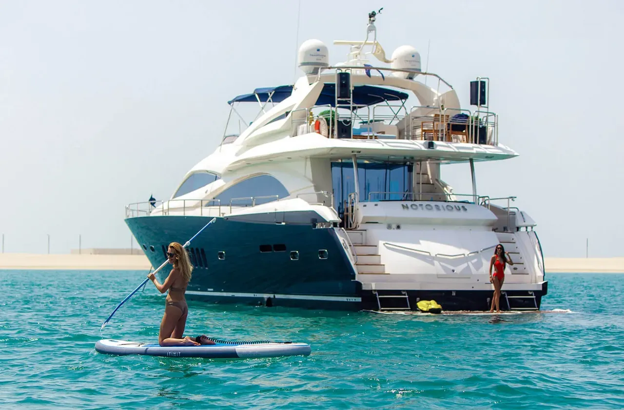 Чартер Notorious - 4