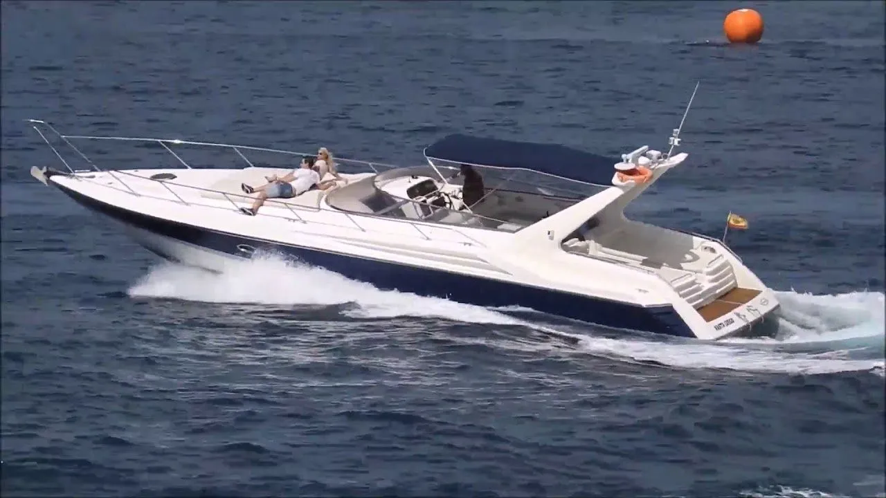 Carpe Mare Charter Boat