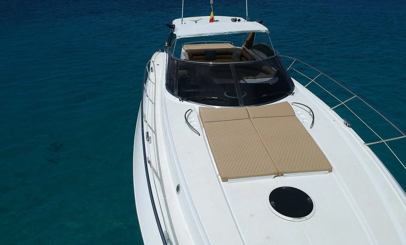 Smile 2 Charter Boat