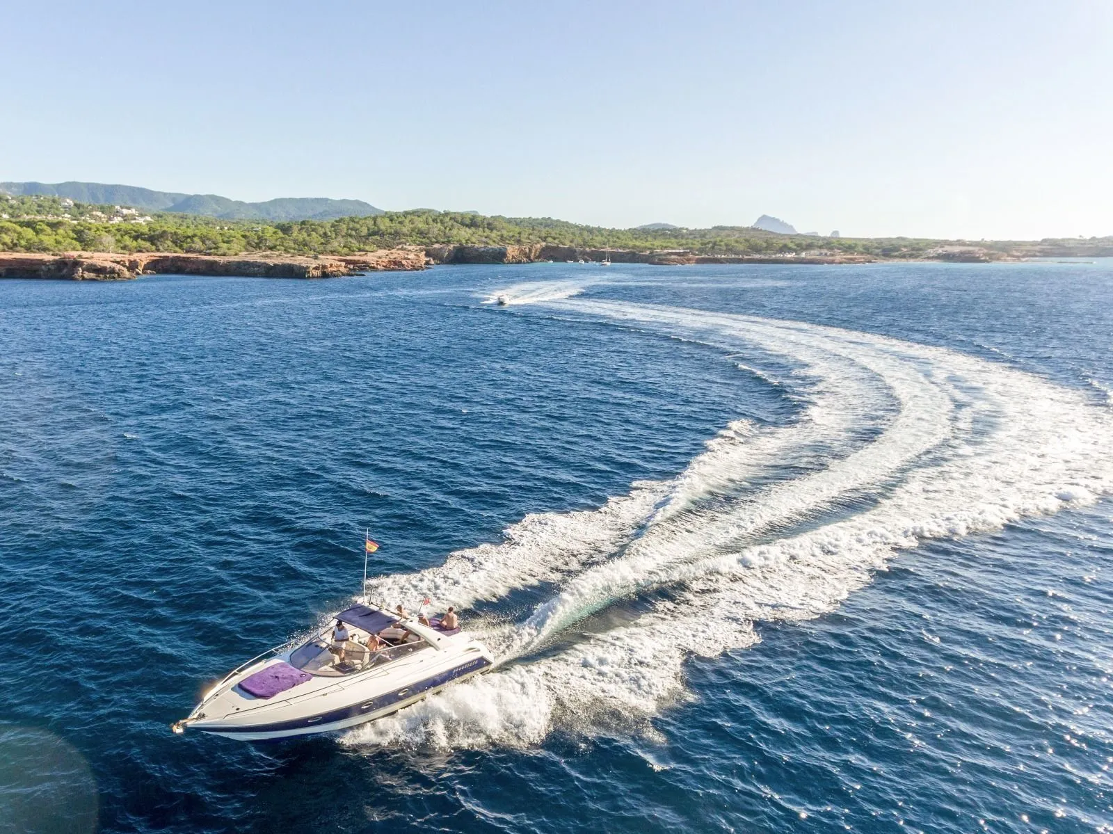 Чартер Medina - 3