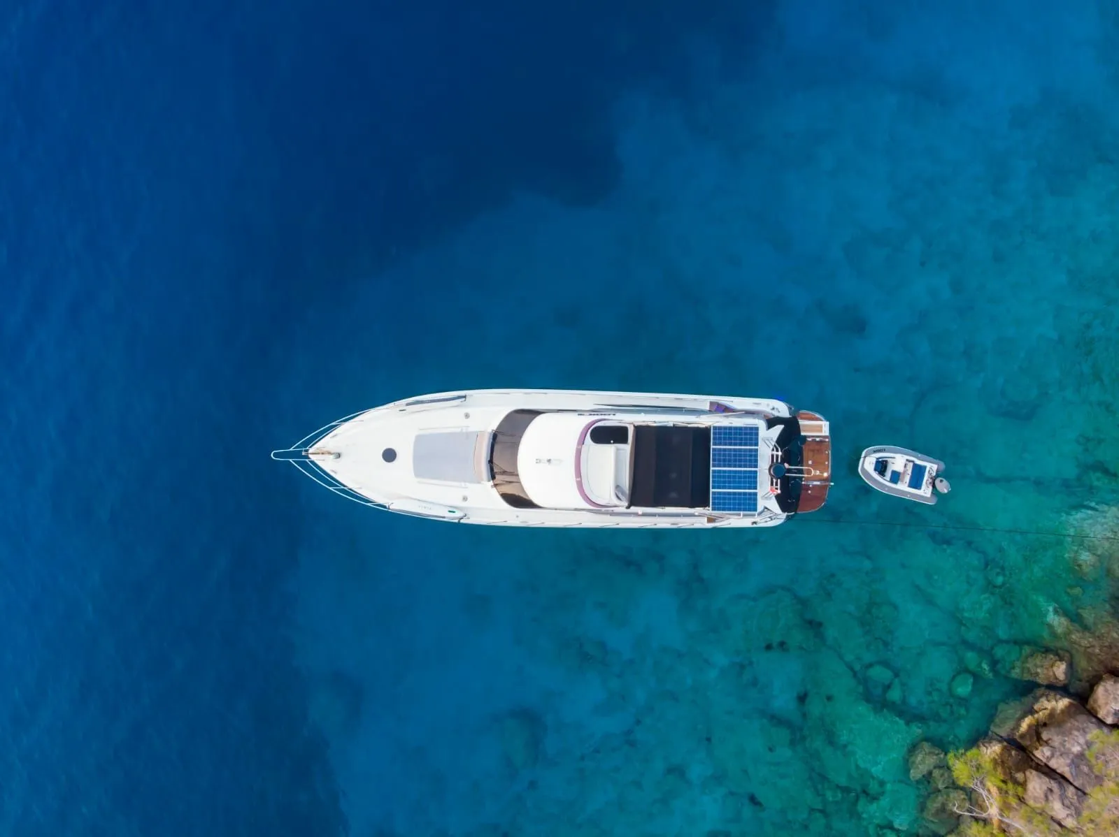 Look Charter Boat