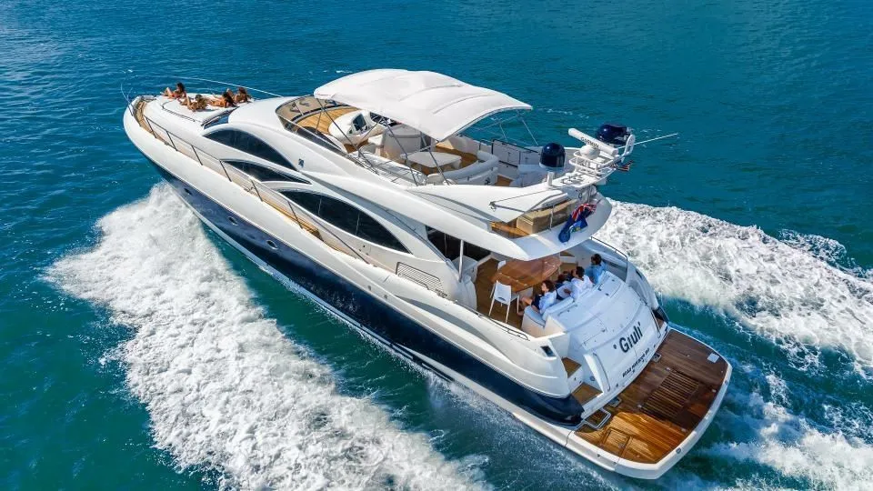 Miami 24m Kiralık Sunseeker Manhattan 74