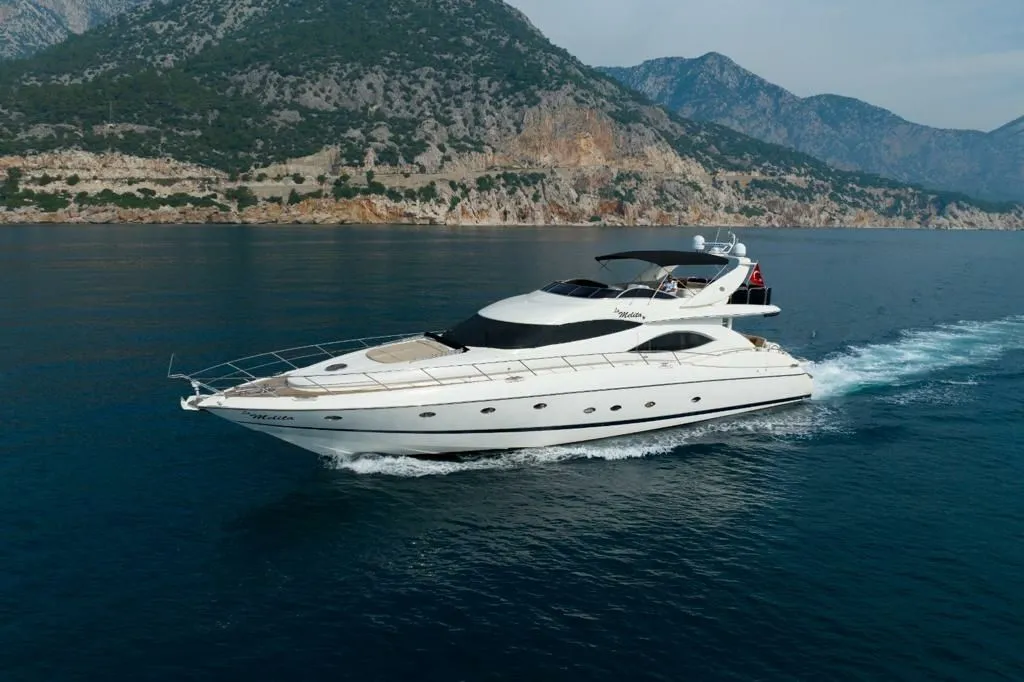 25.5m Antalya Motor Yacht Sunseeker Manhattan 80 Hire
