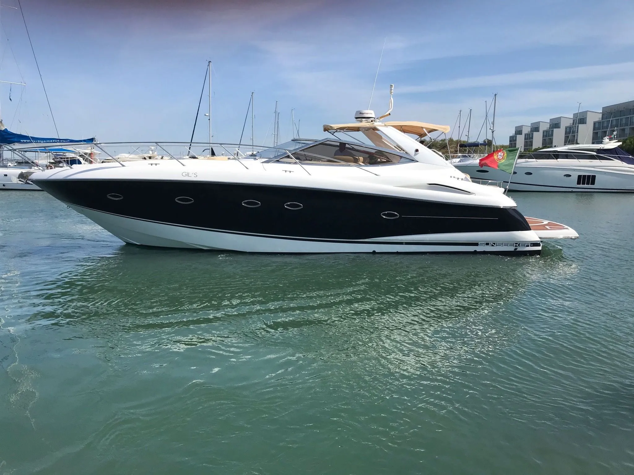 Gil's Charter Boat