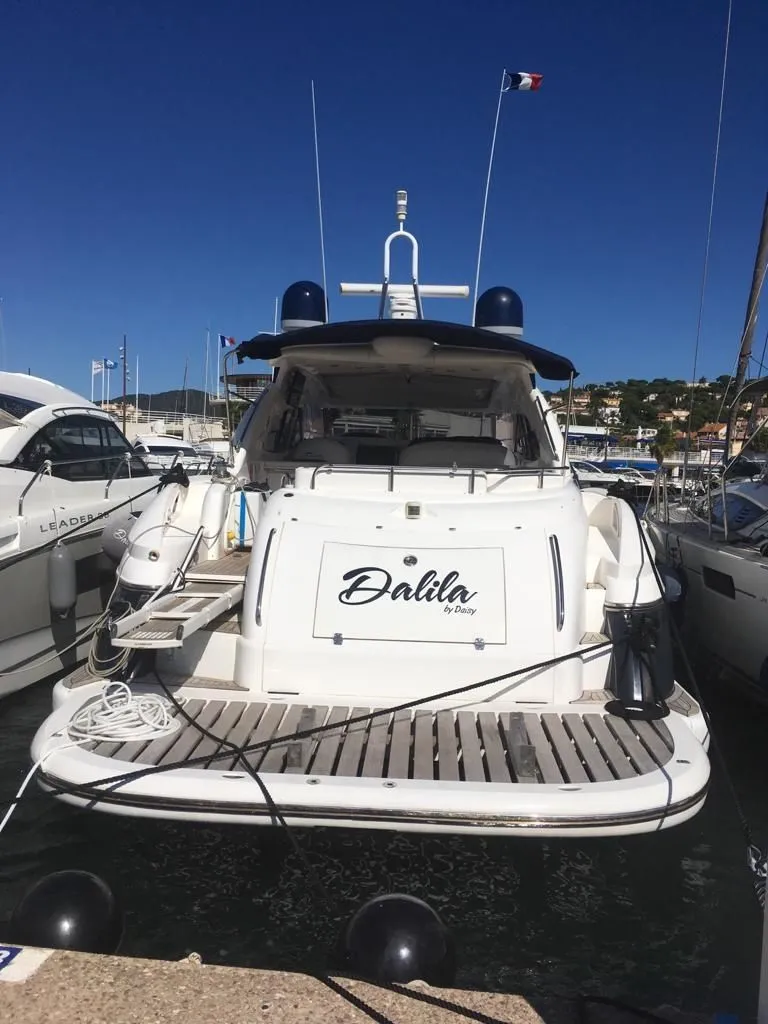 16.05m Cannes Motor Yacht Sunseeker Predator 56 Hire