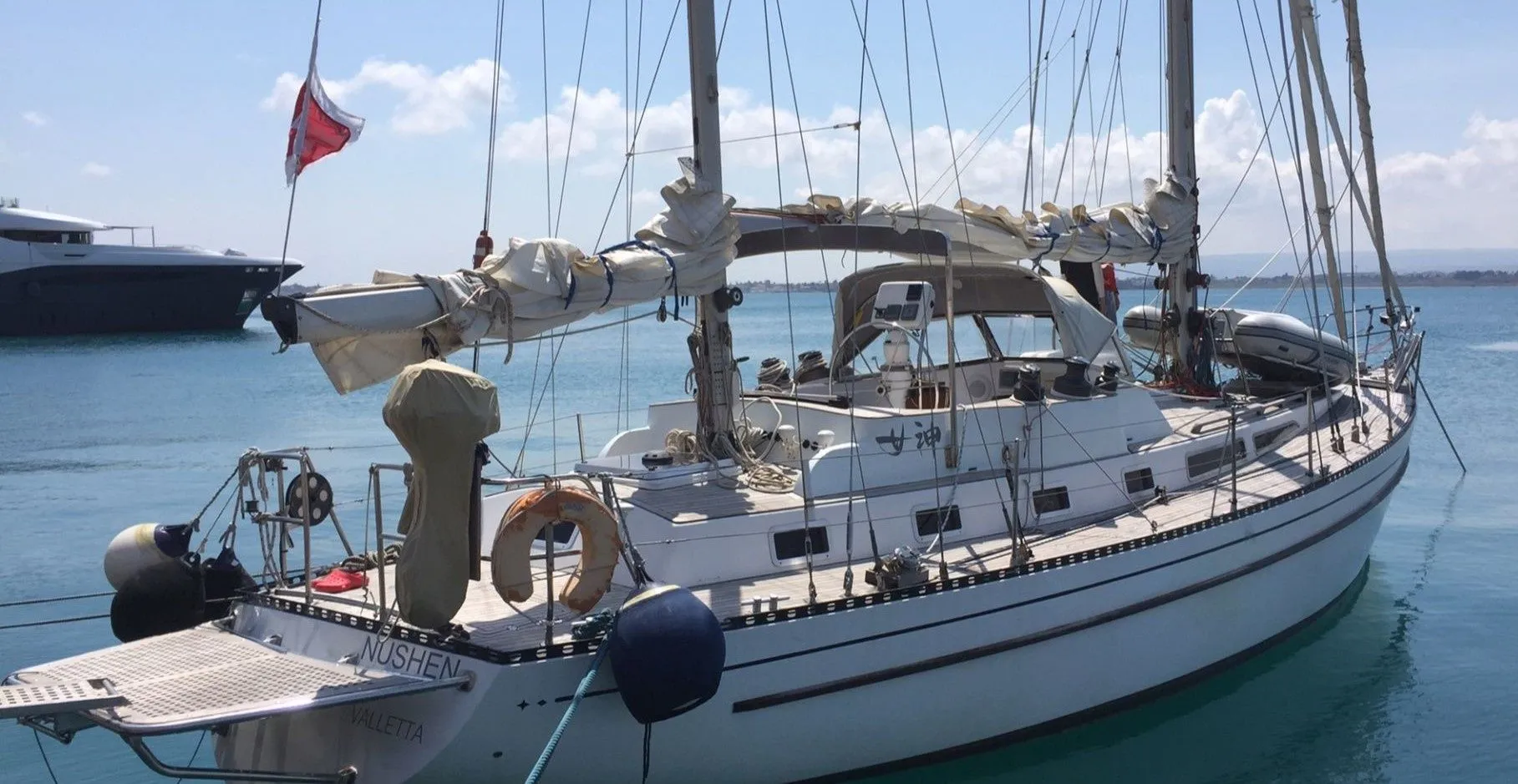 Rent a 15m Ta chiao 47 in Senglea