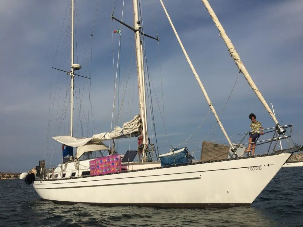 NuShen Charter Boat