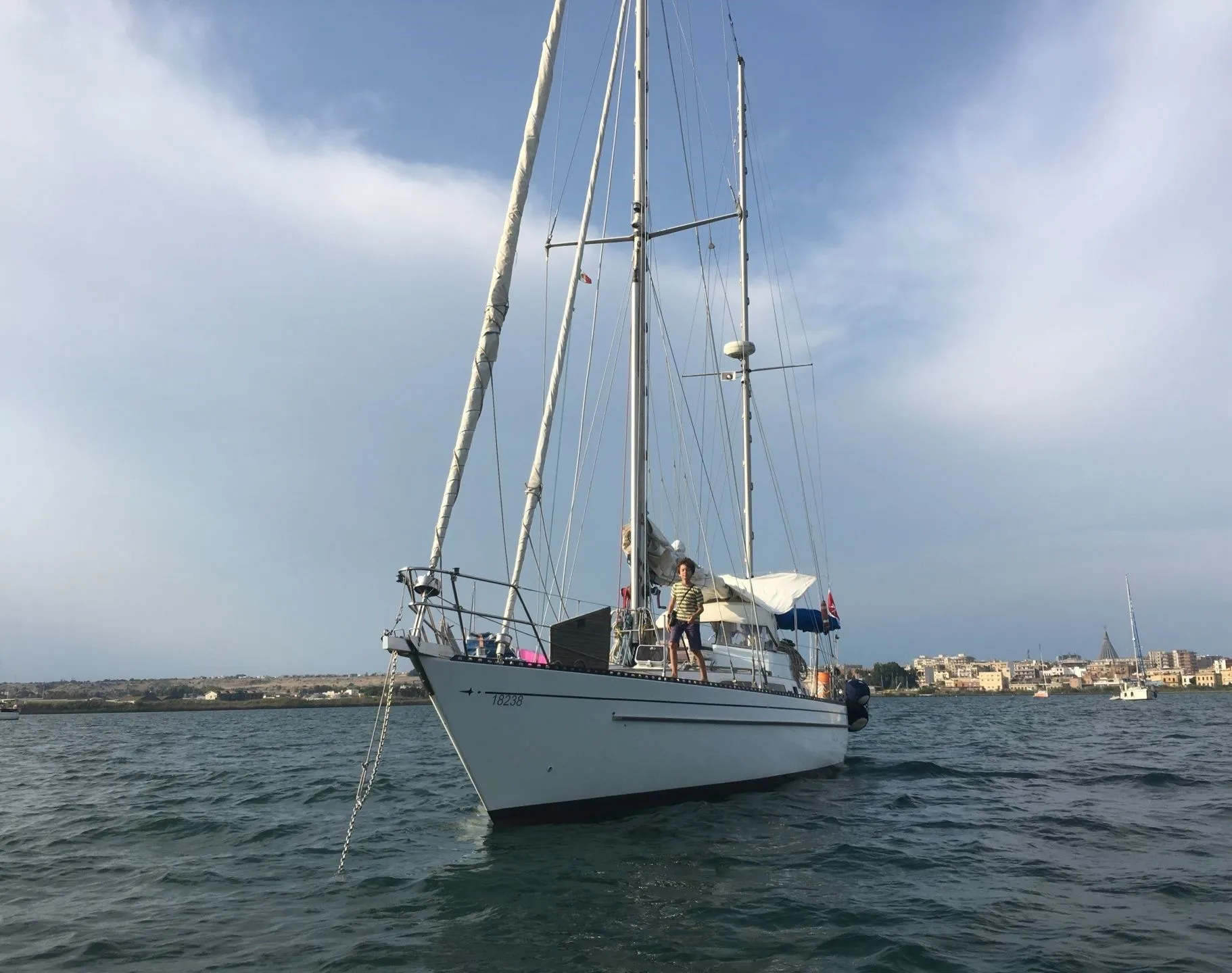Rent a 15m Ta chiao 47 in Senglea