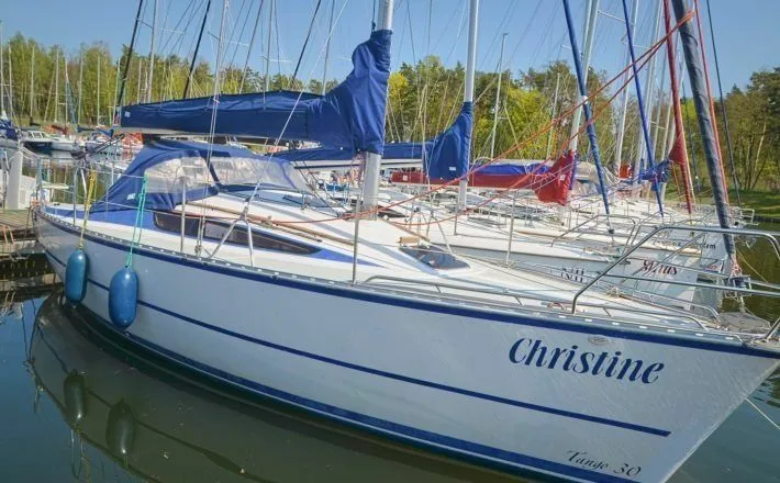 Christine Kiralık Teknesi - 1